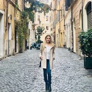 Meet your Posher, Kinga